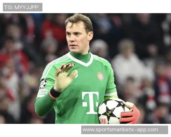 诺伊尔亲临球迷俱乐部分享温馨时刻彰显拜仁独特魅力