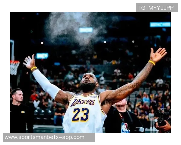 湖人防守失利马刺转换进攻狂轰35分创赛季新高 湖人防守失利马刺转换进攻狂轰35分创赛季新高